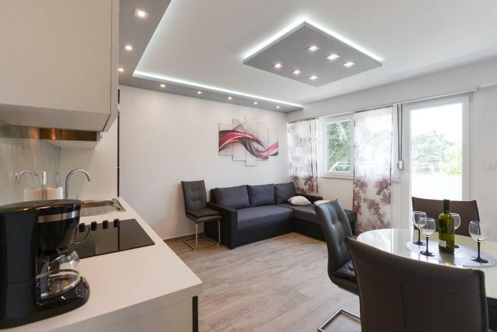 Reza Luxury Apartment *